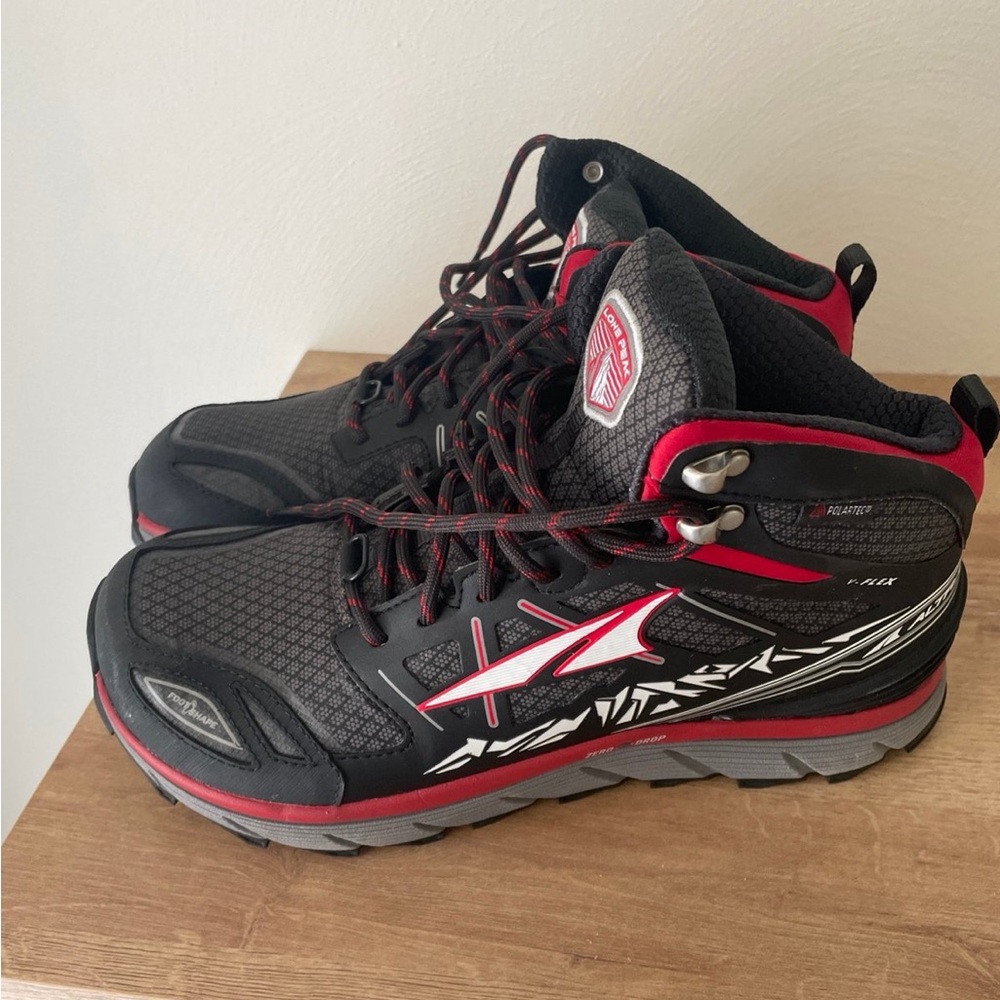 Women's Altra Lone Peak 3.0 V-Flex Gaiter Trap Zero Drop Shoes Black Red Hiking